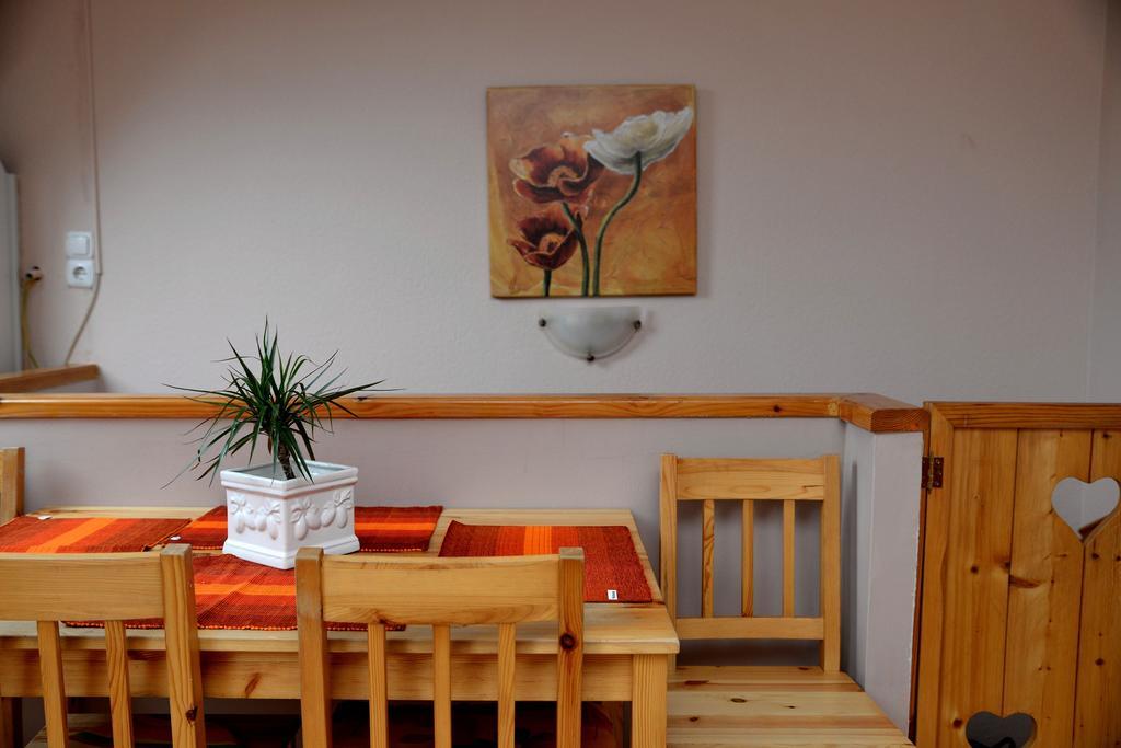 Abbazia Apartman Willa Gyula Pokój zdjęcie